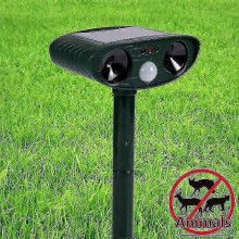 Ultrasonic Cat Repeller, Animal Repellent Audible And Visual Alarm, Solar Charging, Waterproof Repellent with 5 Adjustable Frequency for Cats, Dogs Ed