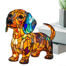 Lamp van gebrandschilderd glas in de vorm van een teckel, 3D LED-nachtlampje, handgemaakt van hars voor de woonkamerdecoratie.