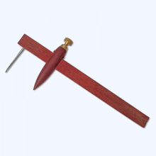 Kleisnijkompas van redwood, multifunctioneel, voor pottenbakken met stabiele, eenvoudige constructie.