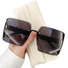 Lunettes de soleil carrées rétro pour femmes, protection UV400, verres gris polarisés, monture légère