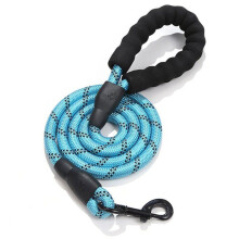 Guia de adestramento para cães, corda resistente de 3 m para cães de porte médio e grande, guia durável para passeios ao ar livre.