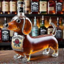 (Dachshund A) Geschikt voor een whiskykaraf van 350 ml. Fles in de vorm van een Amerikaanse zeearend, teckel of uil, of een adelaar.