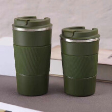 (green) Taza de café de acero inoxidable con aislamiento al vacío, doble pared, para viajes, con agarre de silicona,