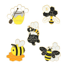 10Pcs Cute Bee Brooches Pins Alloy Vintage Style for Bags and Clothes