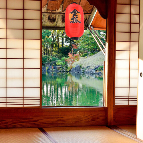 Rote Traditionelle Japanische Laterne Seide Und Eisen 2