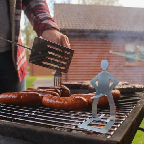Πολυλειτουργικό εργαλείο BBQ με ενσωματωμένα σκεύη για ψησταριά κάρβουνου 1