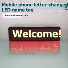 LED Display Bröststycke DIY Rullande Meddelande LED Namnbricka Märke Uppladdningsbar Fem Tecken Vit