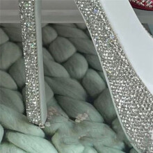Elegant Rhinestone High Heel Wine Rack - Shoe Design Wine Bottle Holder, Ideal for Bar Decor and Wine Storage