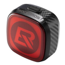 ROCKBROS Luz Traseira À Prova D'Água para Bicicleta com 4 Modos de Iluminação e Sensor de Freio Inteligente para Pedaladas Noturnas Seguras.