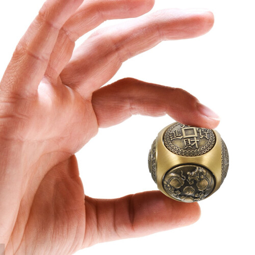 2Pcs Elegant Brass Baoding Balls Chinese Stress Balls for Hand Therapy 2