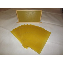 BKSUK Ltd -10 x Wired Brood Foundation - 10 Sheets - for British National Brood Boxes - 100% Beeswax