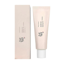 50ml Rice Sunscreen with Lightweight Cream Formula for Broad Spectrum Uva and Uvb Protection, Suitable for Sensitive Skin