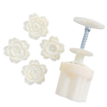 2025 Plastic Mooncake Mold 75g Flower Stamps Biscuit Cookie Cutter Mould Hand ssure Moon Cake Molder Diy Baking Tool for Mid-autumn Festival PK