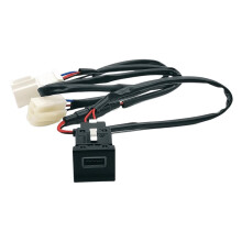 1 Chargeur de Voiture QC3.0 avec Bouton de Charge Rapide USB pour 2014-2018