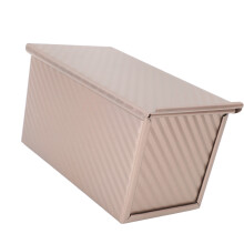 Goldfarbene Kastenform mit Deckel 20.5x11.7x11.7 cm