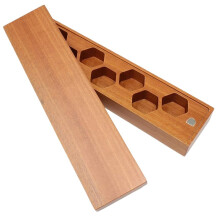 Wood Dice Storage Case with Magnetic Closure Holds 7 Dice for Games Dice Storage Box