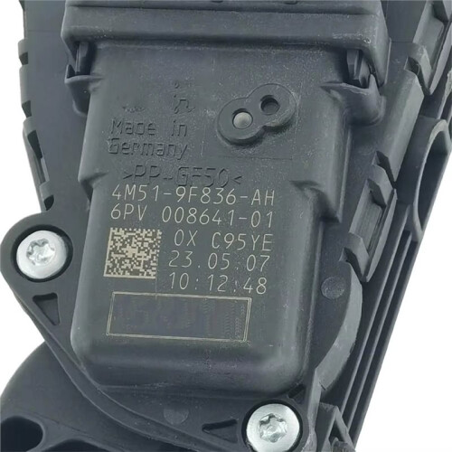 4M51-9F836-AH Car Accelerator Pedal for   MT Accelerator Pedal Sensor 2