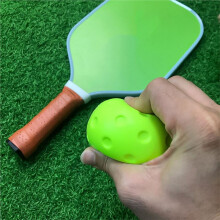 5Pcs Box Quiet Foam Pickleballs Perfect for Indoor Outdoor Practice Training PU Foam Material Reduced Noise 2 Colors A