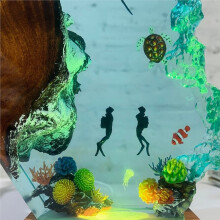 1pc 3D Ocean Resin Light Night Light with Wooden Base, Green Light Base, Scuba Diver Gift Decoration