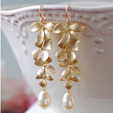 (Gold) Sweet Flower Pearl Earrings Long Tassel Gold Orchid Matte Hook Earrings