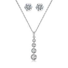 Zirkon Halskette mit Herzanhänger & Ohrringen für Damen Silver