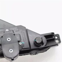 C00076977 C00076978 Car Front Bumper Light Front Fog Light Daytime Running Light for SAIC MAXUS V90 Right