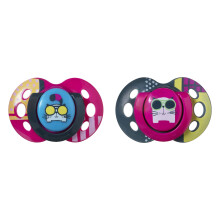 Tommee Tippee Fun Style Soothers, Symmetrical Orthodontic Design, BPA-Free Silicone, 18-36m, Pack of 2 Dummies, Colours May Vary