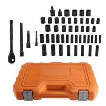 Set di 50 Bussole da 3/8" In Acciaio al Cromo Vanadio con Attacco SAE e Metrico, Complete di Prolunga e Cricchetto.
