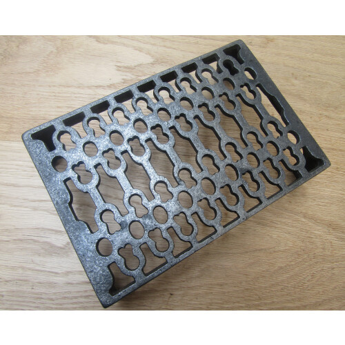 9" x 6" Air Brick Antique Iron