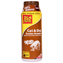 The Big Cheese Cat and Dog Scatter Granules - 450 g, Natural/Biodegradable Humane Treatment and Deterrent, Protection for Gardens and Covers 150 m2,