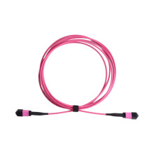 MPO-zu-MPO-Glasfaser-Patchkabel, 12 Fasern, Weiblich, 40G/100G/200G/400G, OM4 50/125 Multimode, Standarddämpfung, Trunkkabel, 3 cm