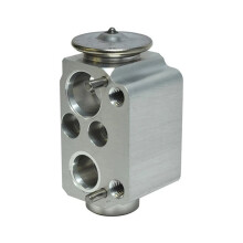 64116934406 64119226078 A/C Refrigerant Expansion Valve for 1 Series E81 E87 3 Series E90 E92 E93
