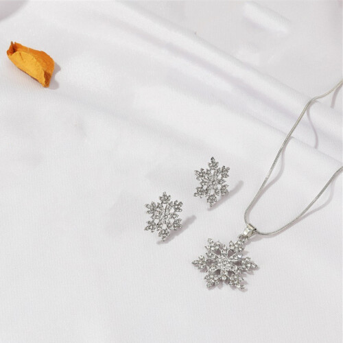Halskette mit Schneeflocke, 3-teilig Silver 2