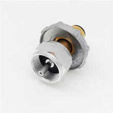 2X Gaspropanpåfyllningsadapter Aluminiumlegering Refill Output Converter Adapter Campingflaska Propanöverföringsmunstycke