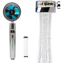 Pommeau de douche à main à hélice haute pression avec buse de douche rotative à 360, conception économe en eau et bouton d'arrêt.