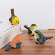 SURENHAP Vogeldekor 4-teiliges Set aus Harzvögeln, Tierfiguren, künstliche Garten- und Rasendekoration