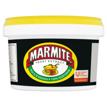 Marmite Yeast Extract, Vegan Spread, Savoury Yeast Spread, 6 x 600g Tub