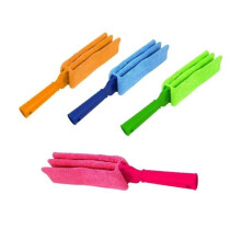 169109 Microfiber cleaning brush for Venetian blinds, radiators, and shutters