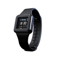 Bracelet anti-moustiques électronique ultrasonique rechargeable par USB, réutilisable, idéal pour le camping et la randonnée.
