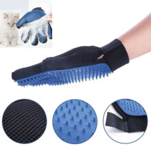 True Touch Brush Gloves for Right Hand Hair Removal for Dogs and Cats - Gentle and Effective Cleaning