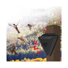 IP55 Solar-Powered Bird Repeller – 360 Waterproof Protection, 4 Sound Modes & 6 LED Strobe Alarms for Outdoor Gardens
