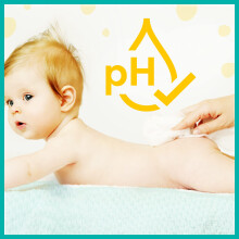 Pampers PerfumeFree Sensitive New Baby Wipes 4 x Packs of 50 200 Wipe