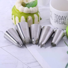Pommee (1 Set mit 5 großen Edelstahl-Tüllen für selbstgemachte Tortendekoration)