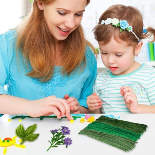 300 Pieces Chenille Stems, 30cm, Three Types of Green Chenille Stems, Pipe Cleaning Thread, Threader, Needle Threader