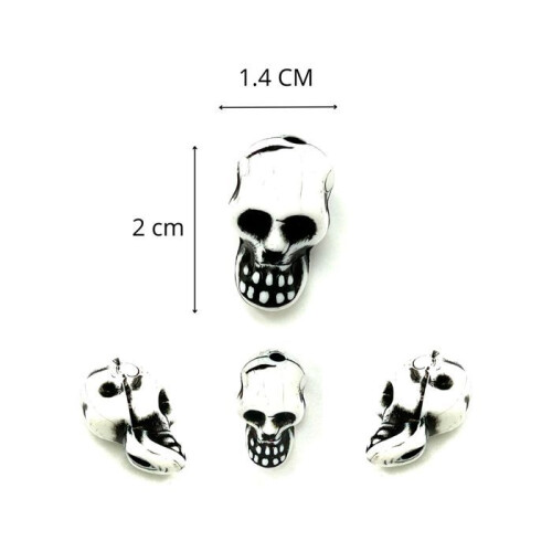 Set of 50 Mini Plastic Skull Beads for Halloween 2