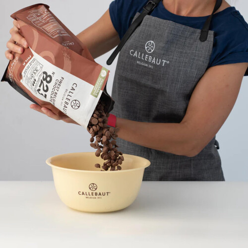 Callebaut Callebaut Finest Belgian Chocolate Select Milk 2