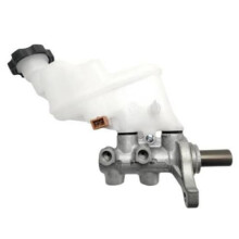 Car Brake Master Cylinder 58510-1R000 585101R000 for Accent Pride Rio 2011-2014