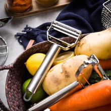 Sparschäler, Hobel, Gemüseschneider für Kartoffeln, Gurken und anderes Gemüse; Reibe für Obst und Gemüse; Edelstahl