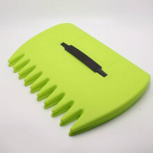 (verde claro, 33,5 x 24 x 1,5 cm) Clip para hojas caídas de exterior, rastrillo de plástico para jardinería,