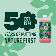 Faith In Nature Natural Dragon Fruit Body Wash Rejuvenating Shower Gel